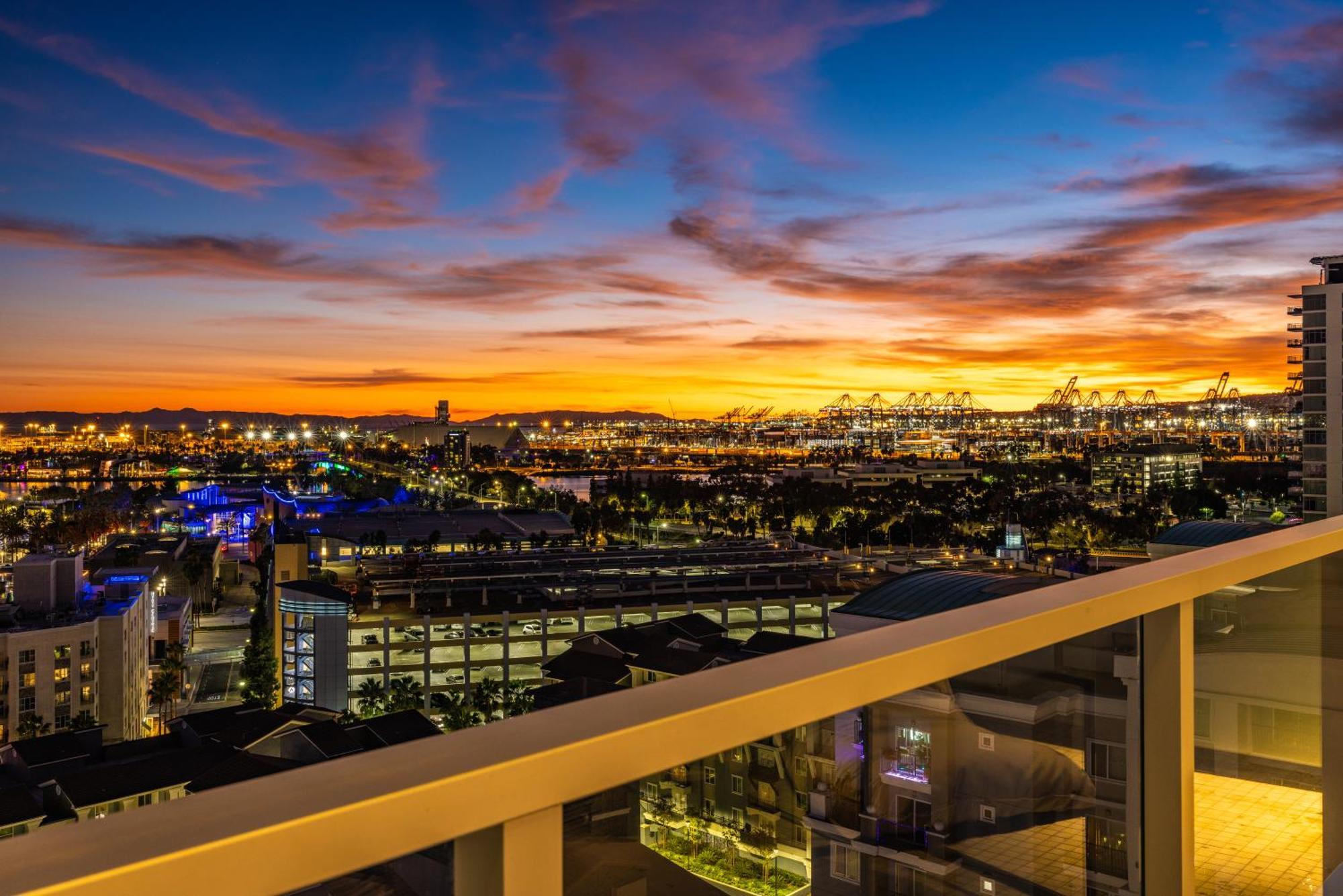 @ Marbella Lane - Penthouse W/ City & Ocean Views Long Beach Exterior foto